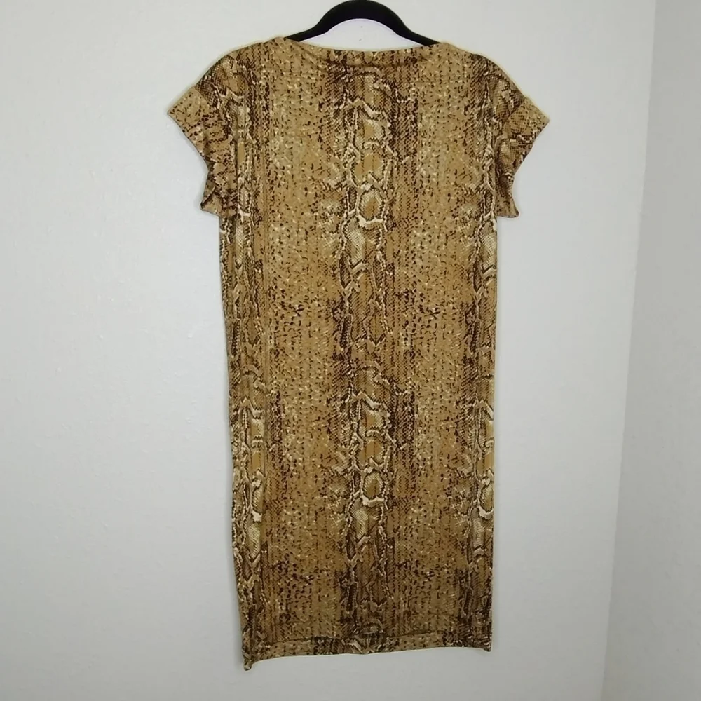 Tory Burch 20 chest